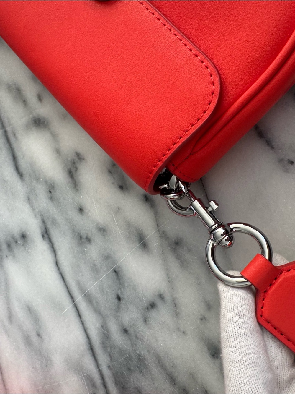 NWT- Marc Jacobs Small Crossbody Bag in Electric Orange with Logo Strap - Picture 7 of 13